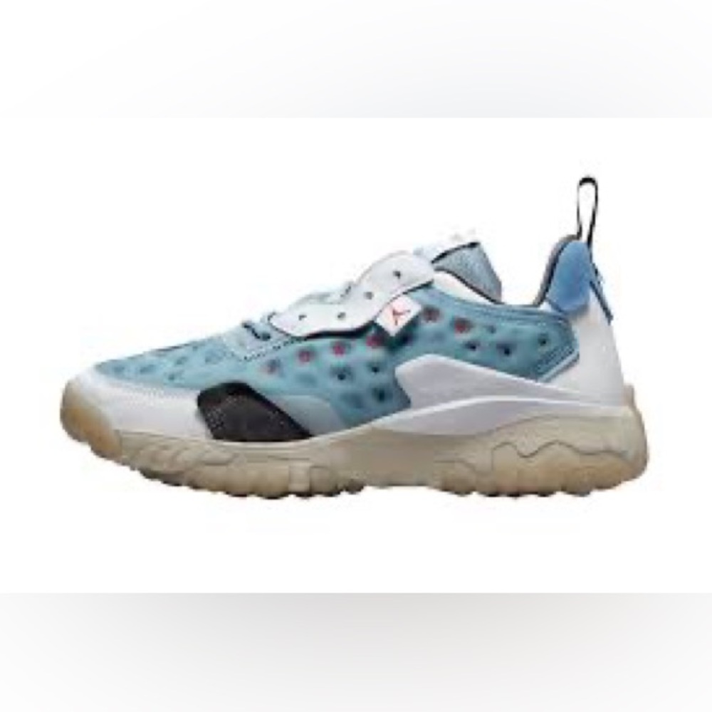 JORDAN DELTA 2 BRAND NEW SIZE 13